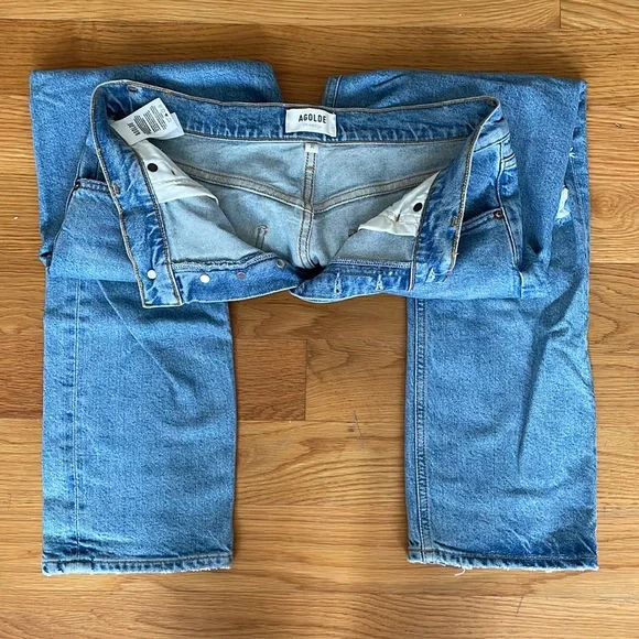 AGOLDE Riley Ripped Super High Waist Crop Straight Leg Jeans in Whiplash - Picture 4 of 13